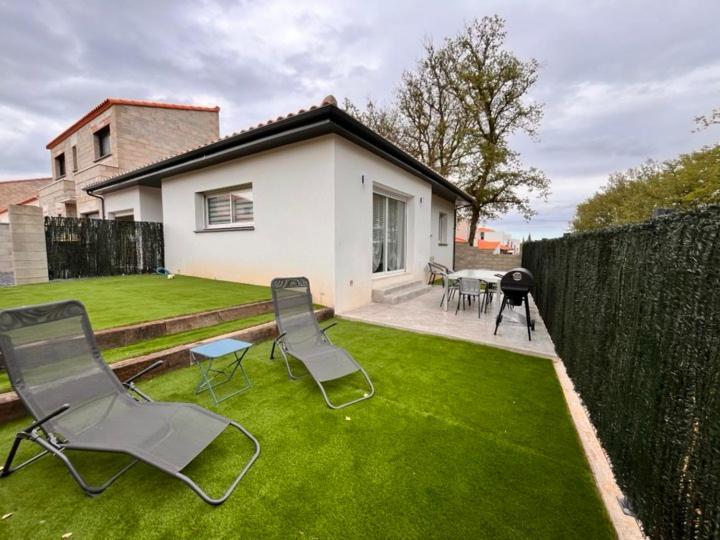 Vila L'Eden Des Aspres Thuir Exteriér fotografie