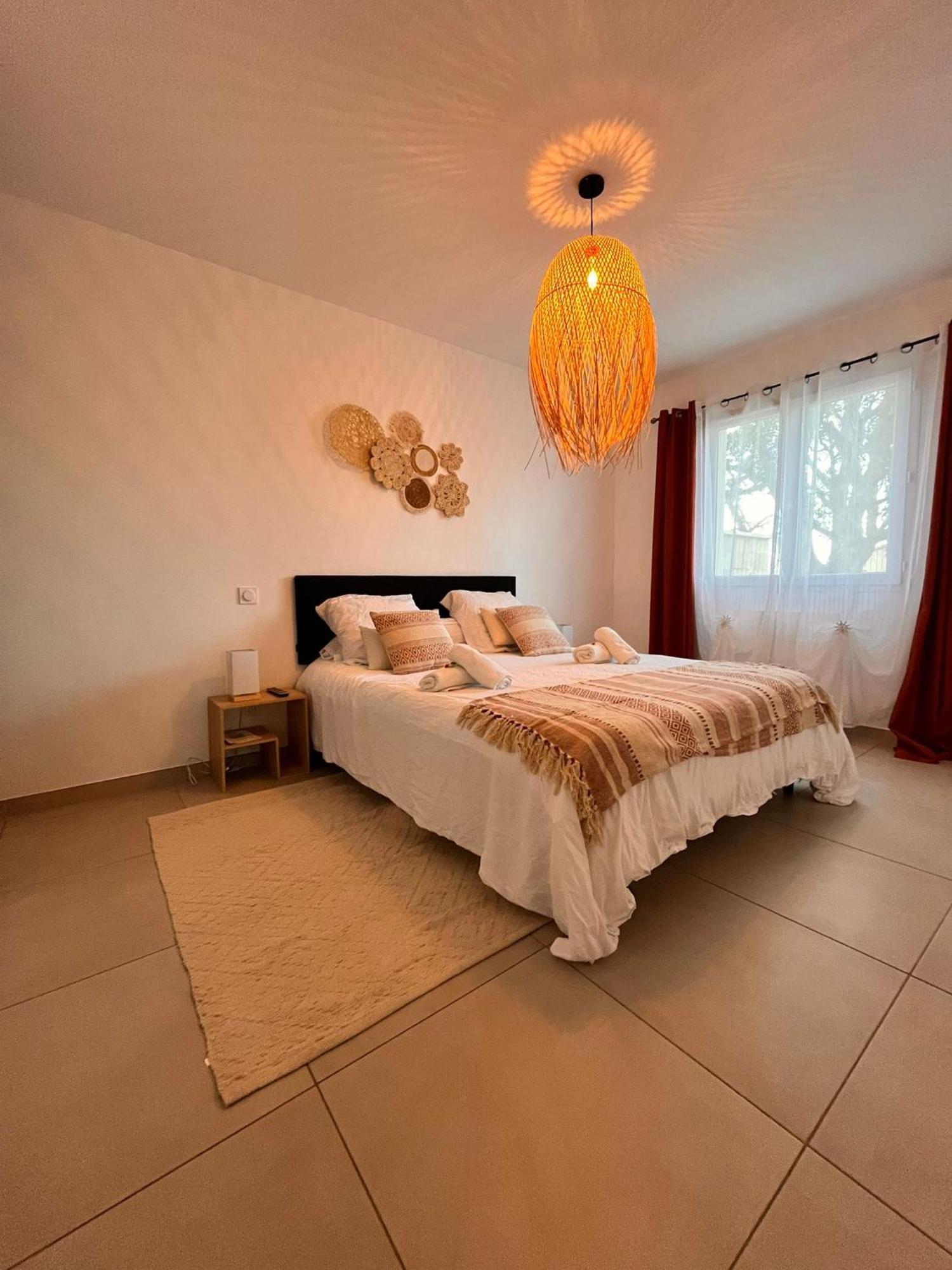 Vila L'Eden Des Aspres Thuir Exteriér fotografie